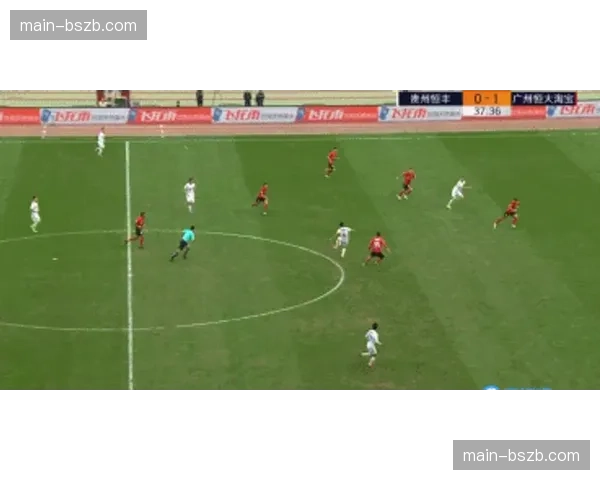 门将对决：奥布拉克与索默接连贡献神扑