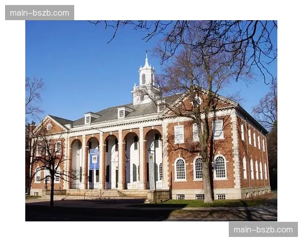 大学棒球全国排名更新，路易斯安那州立大学重返榜首
